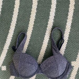 Victoria Secrets Pink Shimmer gray wired Bikini top 🩶